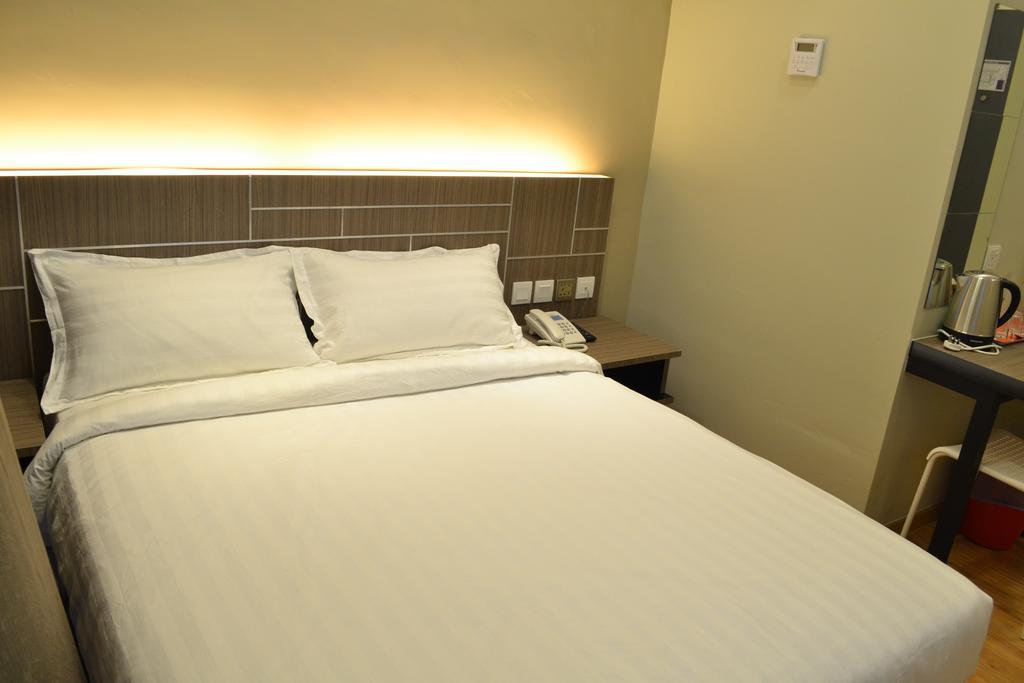 U Design Hotel Mentakab Mentekab Стая снимка