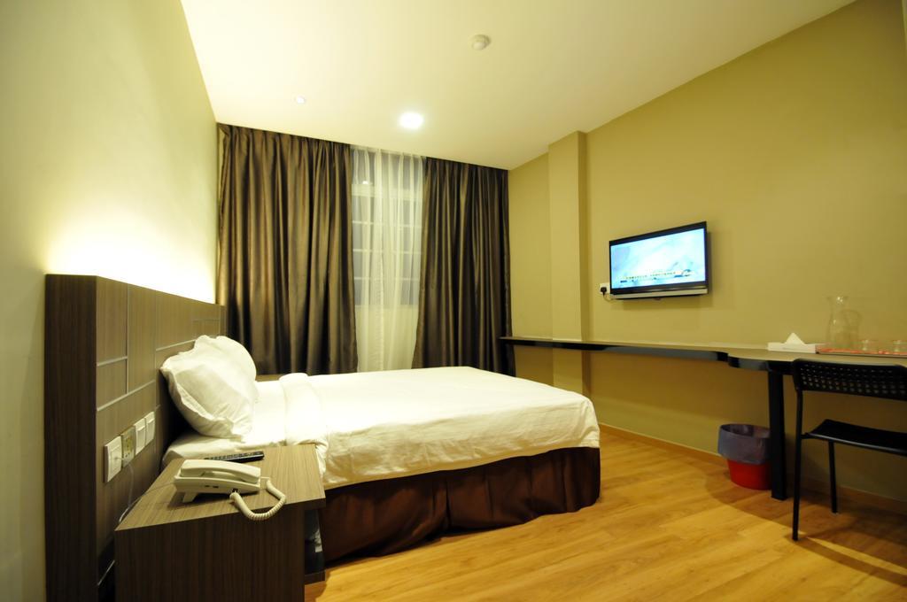 U Design Hotel Mentakab Mentekab Стая снимка