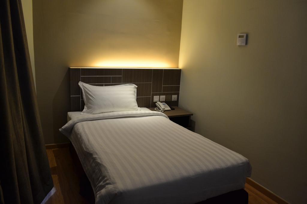 U Design Hotel Mentakab Mentekab Стая снимка